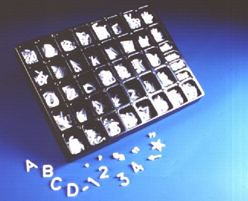 Letras p/Tablero Caja c/552 Blanco 30mm Esco® [Pieza]