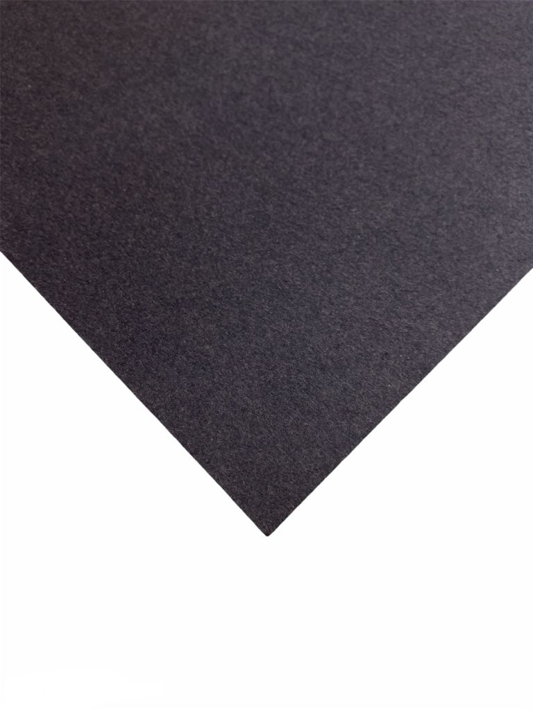 Cartoncillo Iris 68kg Negro 50×70cm Beroky® Hoja 02