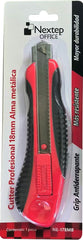 Cuchilla Retráctil Alma de Metal y Grip Grande18mm Nextep® NE-178MB [Pieza] 7501811277290