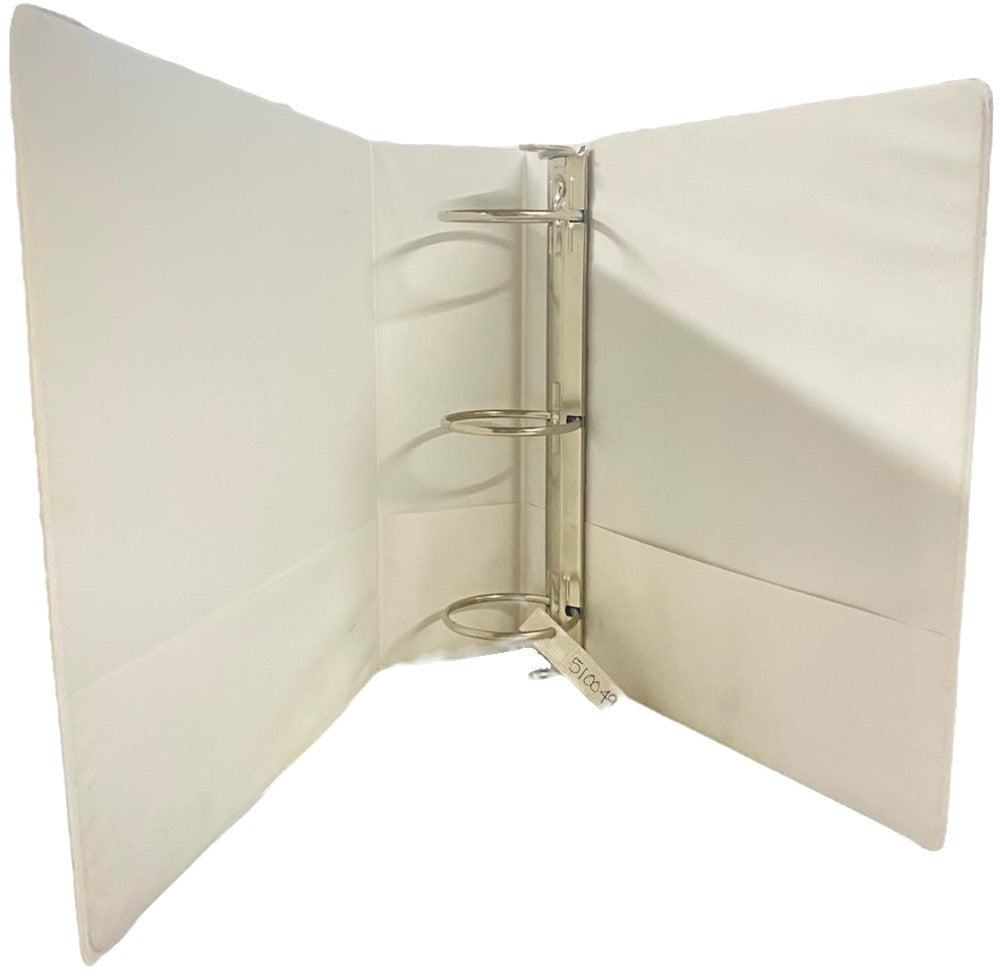 Carpeta 3 Argollas "O" Accovinil #362 3" Blanco Mate Carta ACCO® P0144 Pieza 7501357001441 02
