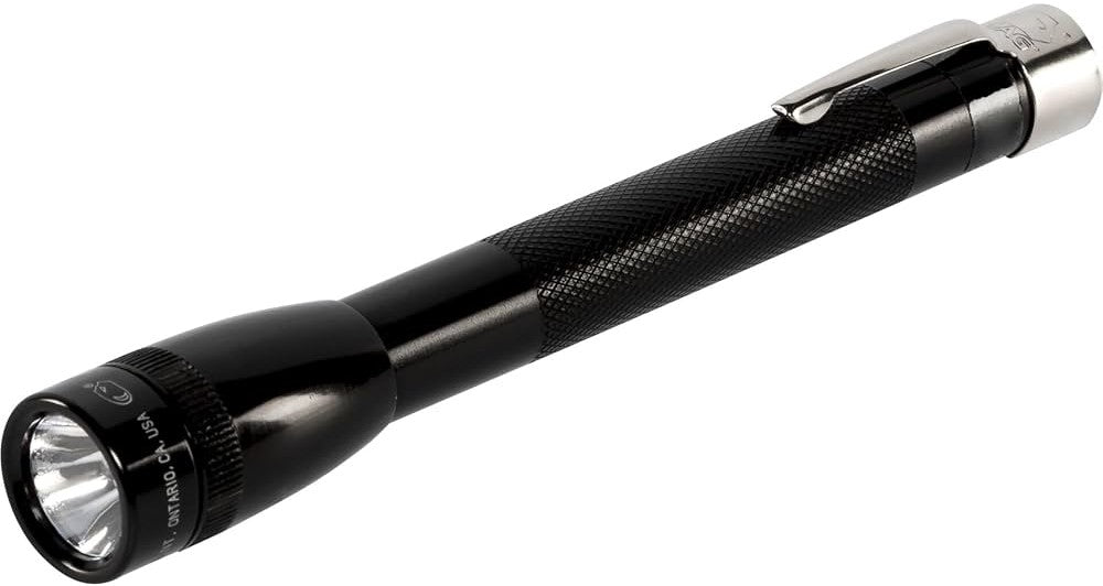 Linterna Incandescente Mini c/Estuche 12.7cm 2 AAA Negro Mag-lite® 500413 M3A012 Pieza 7501241716192