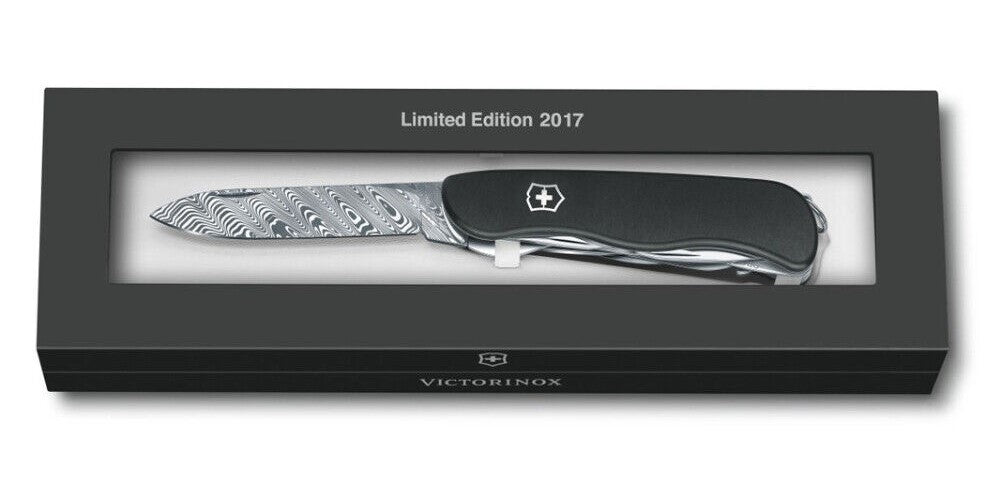 Navaja Limited Edition Outrider Damascus 91mm Madera 2017 Victorinox® 0.8501.J17 [Pieza] 7611160059086 2