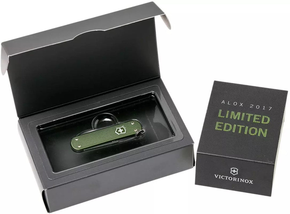 Navaja Limited Edition Classic Alox 2017 58mm Verde Olivo 2017 Victorinox® 0.6221.L17 [Pieza] 7611160057945 4